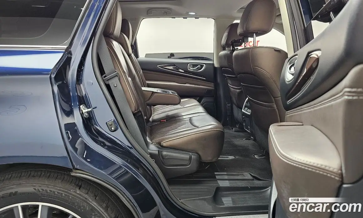 Infiniti QX60 2017 3.5 автомат (гидро), фото 12 Infiniti QX60 2017 3.5 автомат (гидро), фото 12