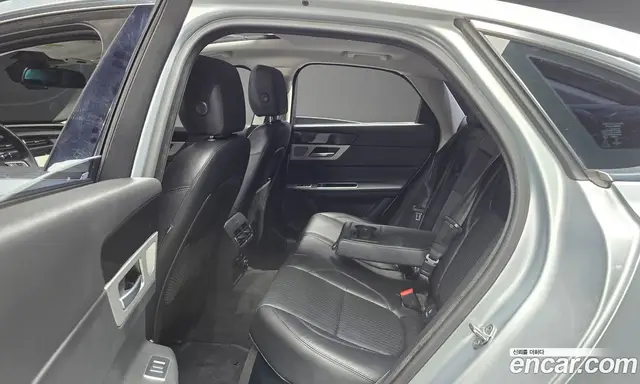 Jaguar XF 2016 2.0 автомат (гидро), миниатюра 12