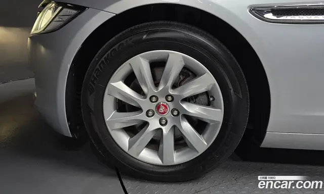 Jaguar XF 2016 2.0 автомат (гидро), миниатюра 5