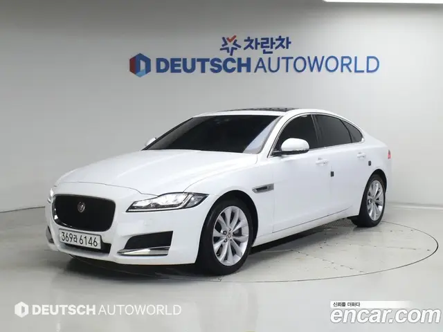 Jaguar XF, 2019, 72 152 км
