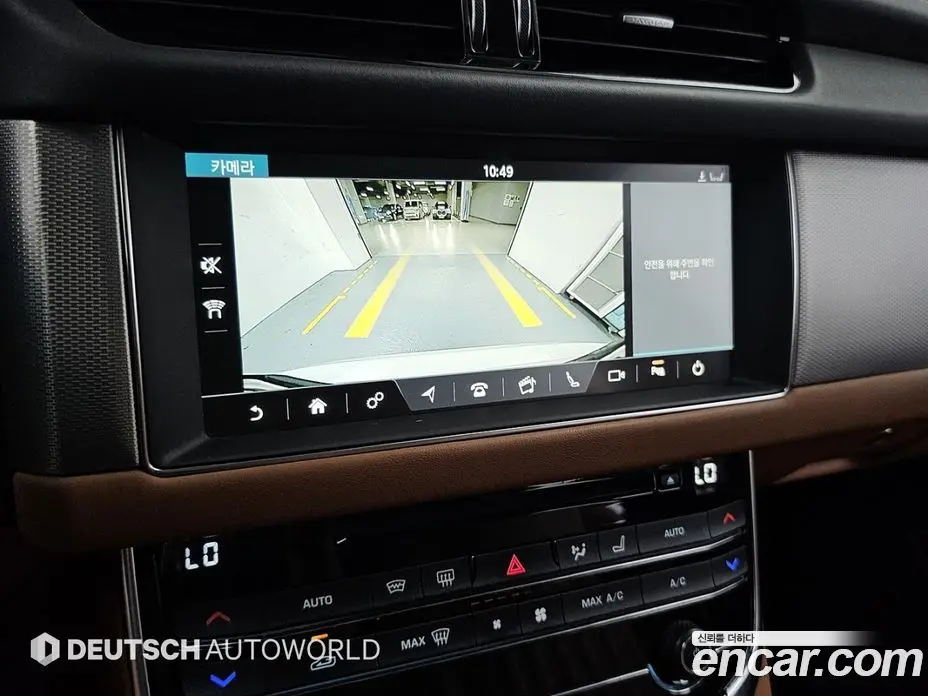 Jaguar XF 2019 2.0 автомат (гидро), фото 15