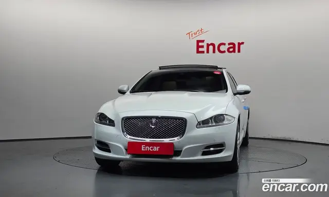 Jaguar XJ 2011 5.0 автомат (гидро), миниатюра 3 Jaguar XJ 2011 5.0 автомат (гидро), миниатюра 3