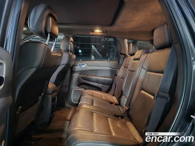 Jeep Cherokee 2014 3.0 автомат (гидро), миниатюра 7 Jeep Cherokee 2014 3.0 автомат (гидро), миниатюра 7
