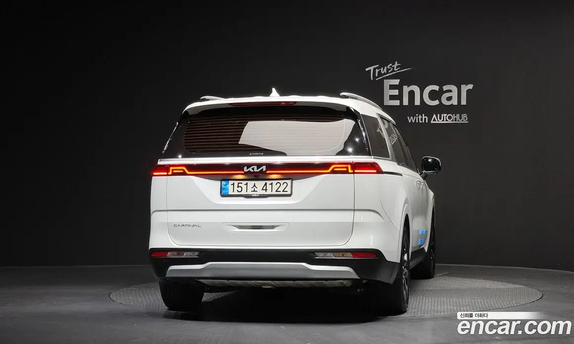 Kia Carnival 2021 2.2 автомат (гидро), фото 4