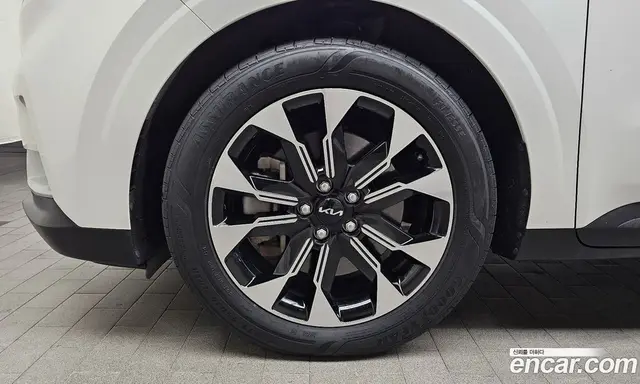 Kia Carnival 2021 2.2 автомат (гидро), миниатюра 5