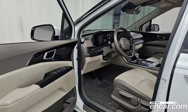 Kia Carnival 2021 2.2 автомат (гидро), миниатюра 10
