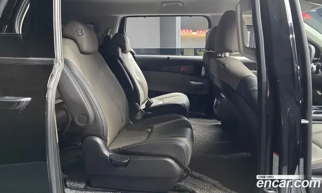 Kia Carnival 2024 3.5 автомат (гидро), миниатюра 12