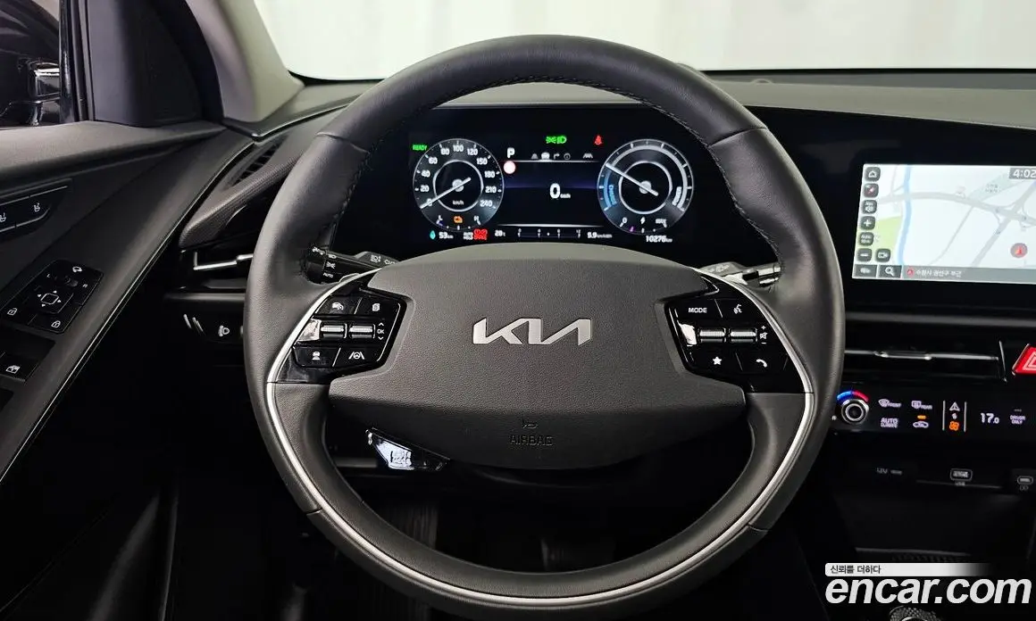 Kia Niro 2023 0.2 автомат (гидро), фото 13 Kia Niro 2023 0.2 автомат (гидро), фото 13