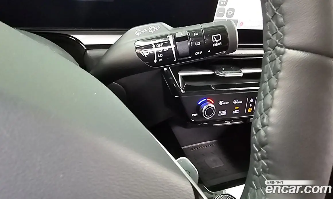 Kia Niro 2023 0.2 автомат (гидро), фото 14 Kia Niro 2023 0.2 автомат (гидро), фото 14
