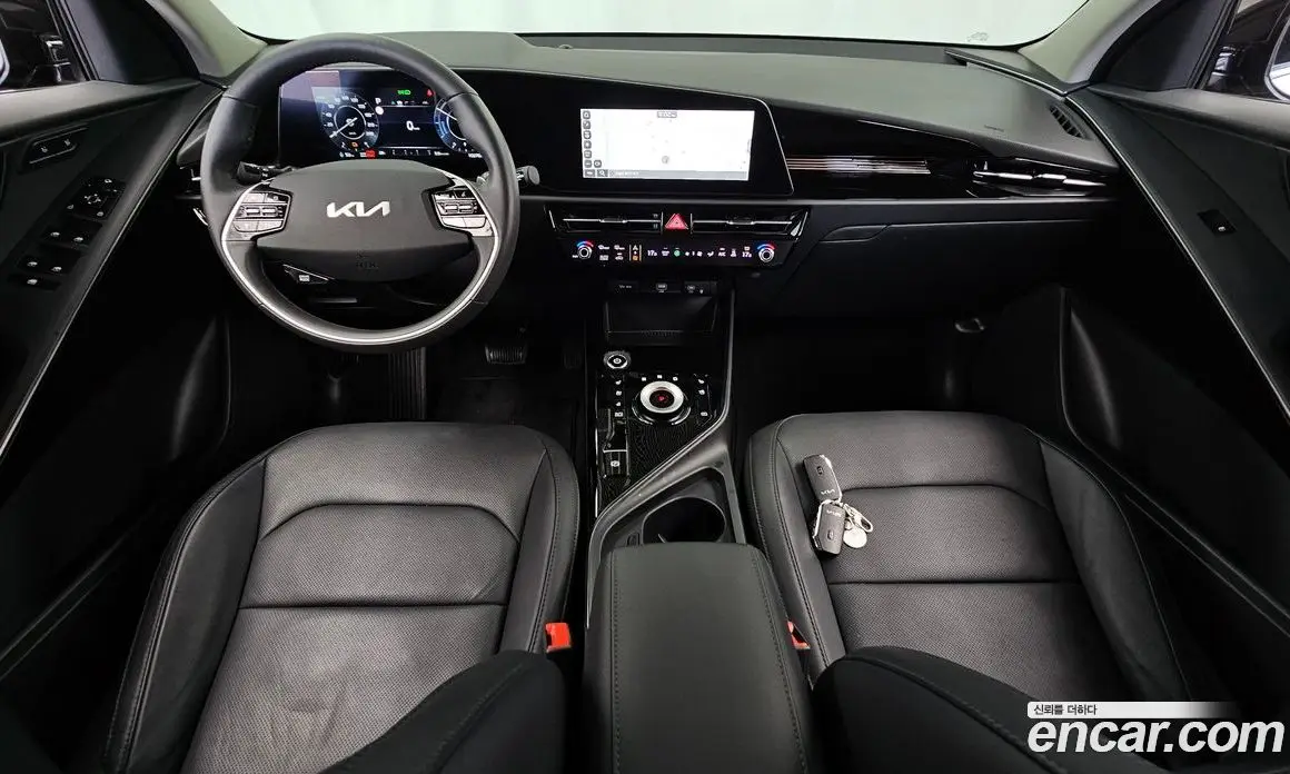 Kia Niro 2023 0.2 автомат (гидро), фото 7 Kia Niro 2023 0.2 автомат (гидро), фото 7