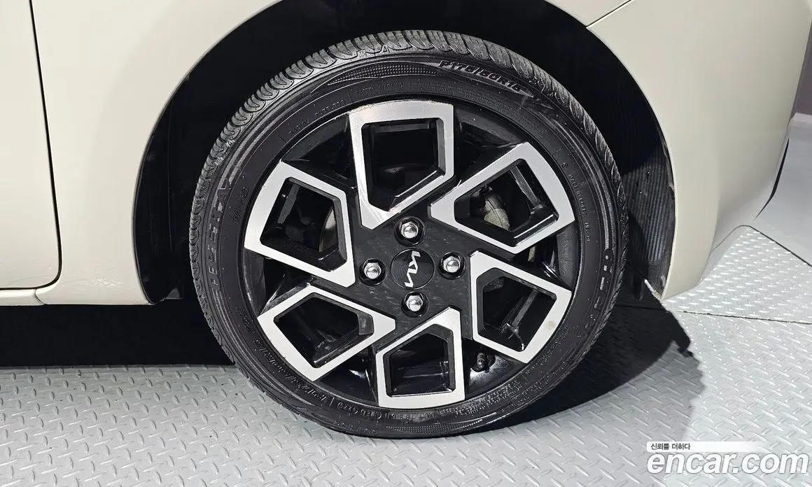 Kia Ray 2023 1.0 автомат (гидро), фото 5 Kia Ray 2023 1.0 автомат (гидро), фото 5