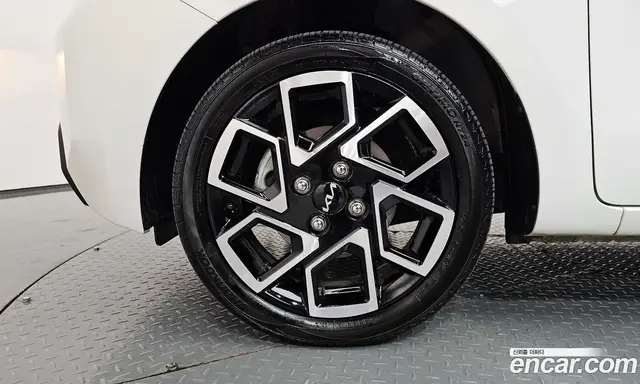 Kia Ray 2023 1.0 автомат (гидро), миниатюра 5 Kia Ray 2023 1.0 автомат (гидро), миниатюра 5