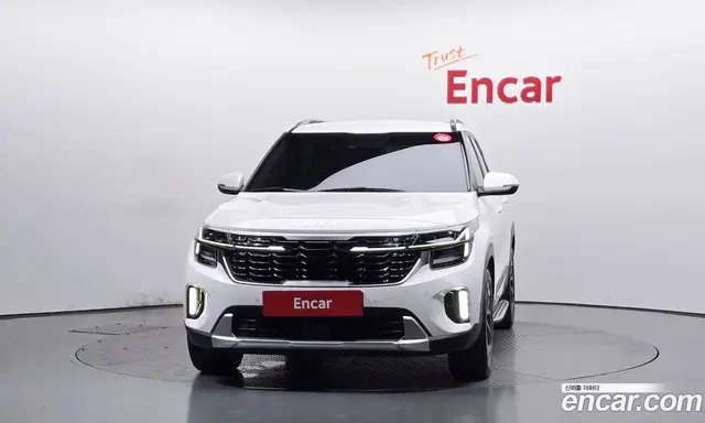 Kia Seltos 2022 1.6 автомат (гидро), миниатюра 3