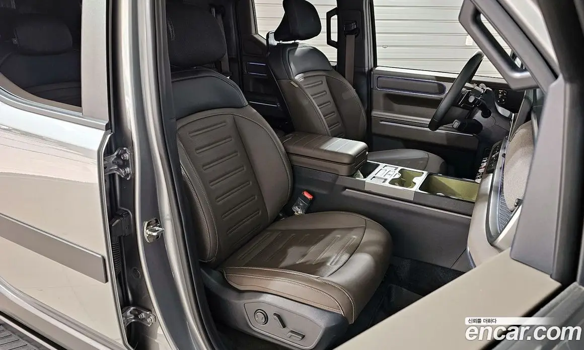 Kia Tasman 2025 2.5 автомат (гидро), фото 10