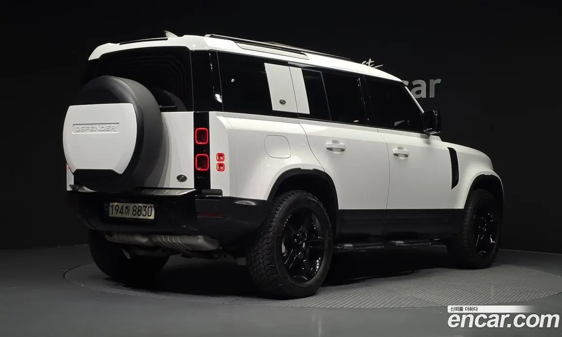 Land Rover Defender 2023 3.0 автомат (гидро), фото 2 Land Rover Defender 2023 3.0 автомат (гидро), фото 2