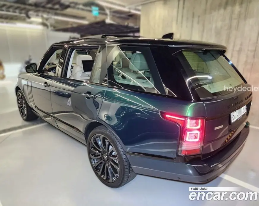Land Rover Range Rover 2017 5.0 автомат (гидро), фото 4 Land Rover Range Rover 2017 5.0 автомат (гидро), фото 4