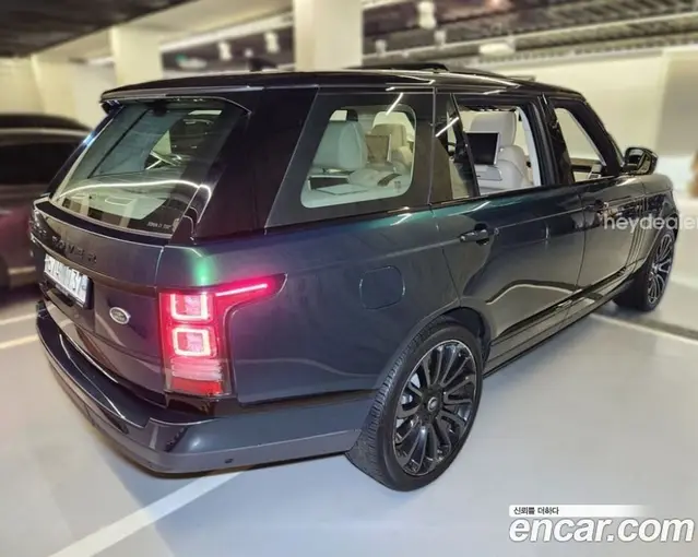 Land Rover Range Rover 2017 5.0 автомат (гидро), миниатюра 5 Land Rover Range Rover 2017 5.0 автомат (гидро), миниатюра 5