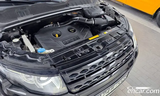 Land Rover Range Rover Evoque 2012 2.0 автомат (гидро), миниатюра 6 Land Rover Range Rover Evoque 2012 2.0 автомат (гидро), миниатюра 6