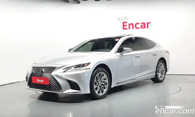 Lexus LS, 2018, 143 546 км