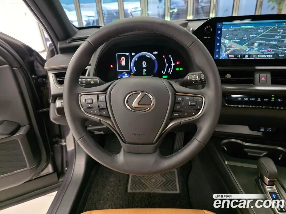 Lexus UX 2025 2.0 автомат (вариатор), фото 14