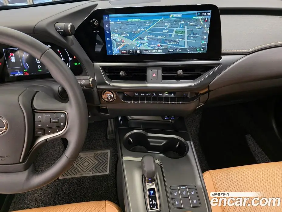 Lexus UX 2025 2.0 автомат (вариатор), фото 9