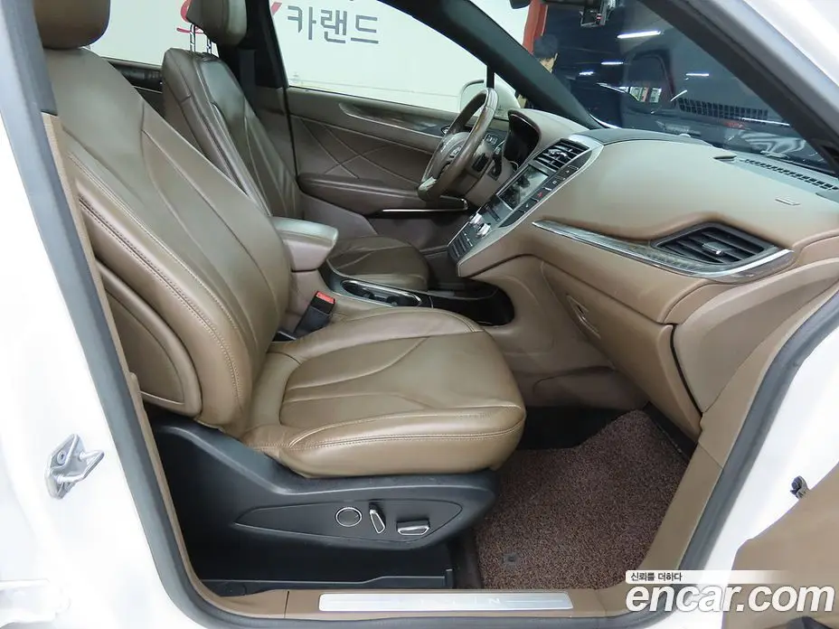 Lincoln MKC 2017 2.0 автомат (гидро), фото 6