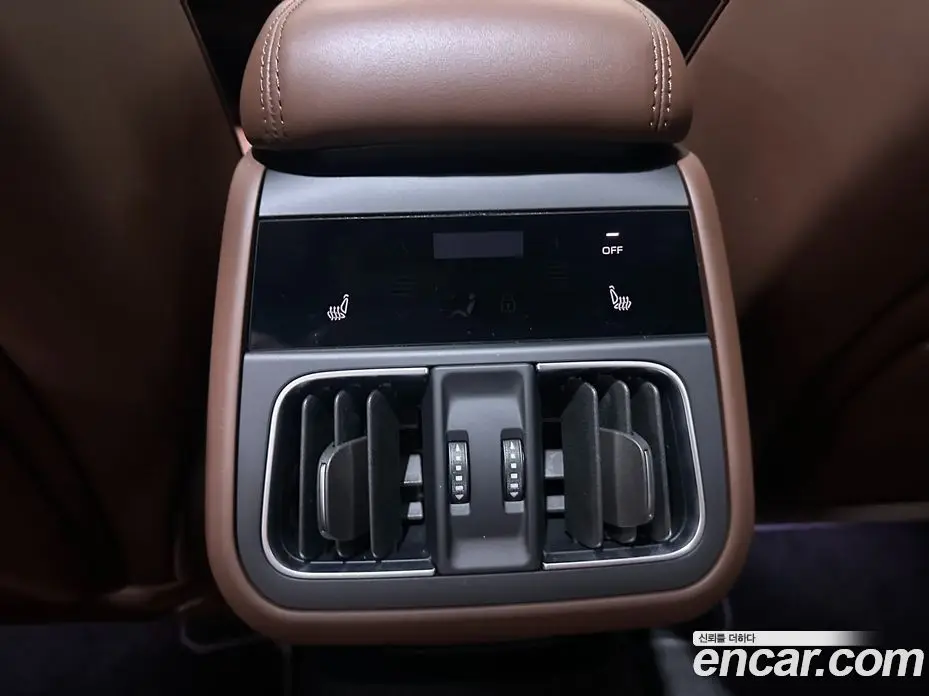 Maserati Grecale 2024 2.0 автомат (гидро), фото 17