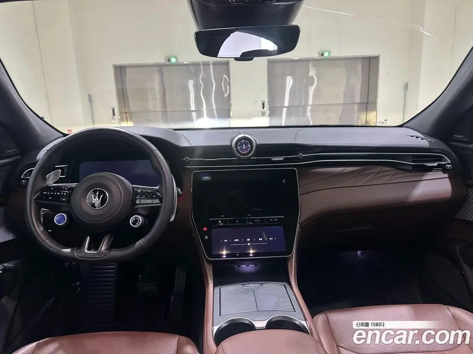 Maserati Grecale 2024 2.0 автомат (гидро), фото 7