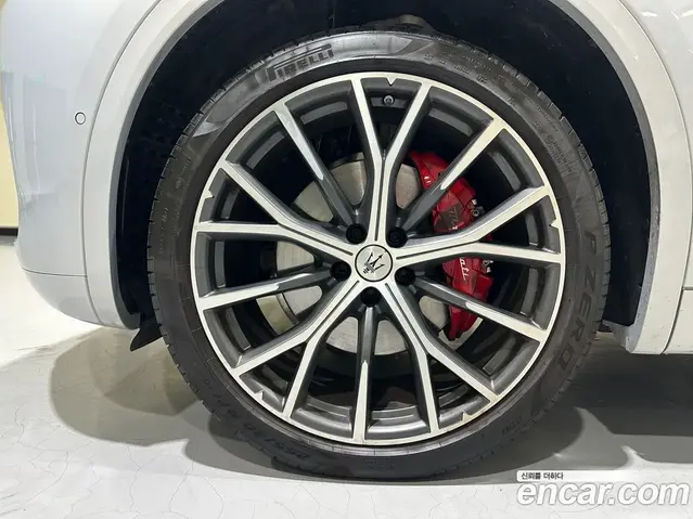 Maserati Grecale 2024 2.0 автомат (гидро), миниатюра 5