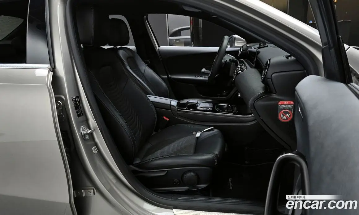 Mercedes-Benz A-Class 2020 2.0 автомат (гидро), фото 10