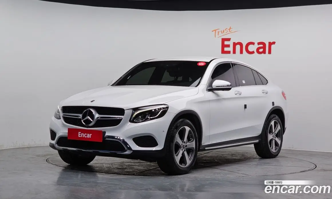 Mercedes-Benz GLC-Class 2019 2.0 автомат (гидро), фото 1 Mercedes-Benz GLC-Class 2019 2.0 автомат (гидро), фото 1