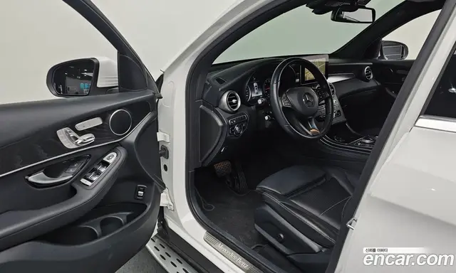 Mercedes-Benz GLC-Class 2019 2.0 автомат (гидро), миниатюра 10 Mercedes-Benz GLC-Class 2019 2.0 автомат (гидро), миниатюра 10