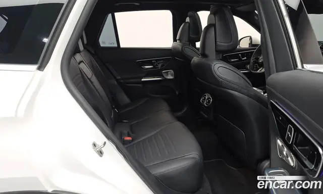 Mercedes-Benz GLC-Class 2025 2.0 автомат (гидро), миниатюра 12