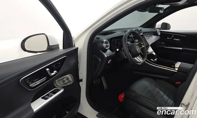 Mercedes-Benz GLC-Class 2025 2.0 автомат (гидро), миниатюра 10 Mercedes-Benz GLC-Class 2025 2.0 автомат (гидро), миниатюра 10