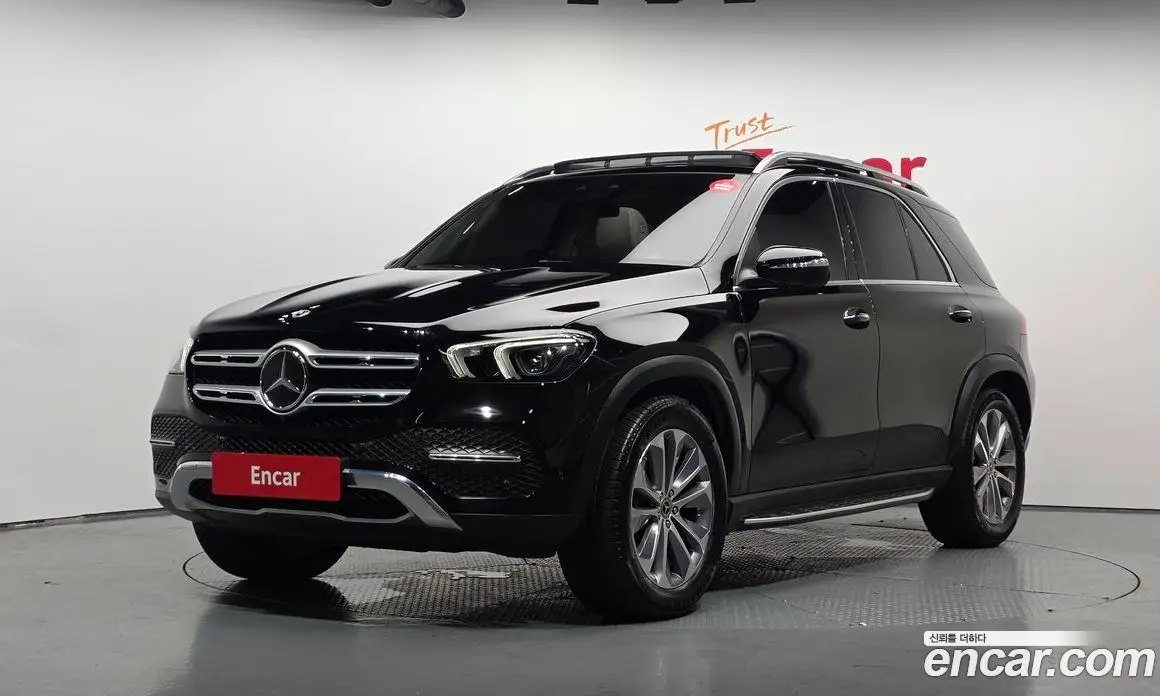 Mercedes-Benz GLE-Class 2022 2.0 автомат (гидро), фото 1 Mercedes-Benz GLE-Class 2022 2.0 автомат (гидро), фото 1