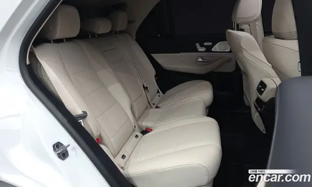 Mercedes-Benz GLE-Class 2026 3.0 автомат (гидро), миниатюра 12