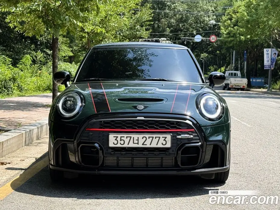 Mini Cooper 2022 2.0 автомат (гидро), фото 1 Mini Cooper 2022 2.0 автомат (гидро), фото 1