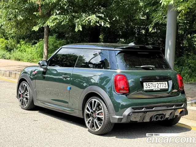 Mini Cooper 2022 2.0 автомат (гидро), миниатюра 4 Mini Cooper 2022 2.0 автомат (гидро), миниатюра 4
