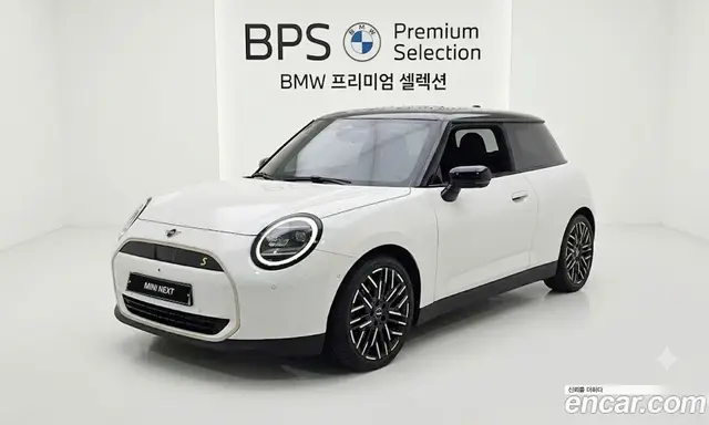 Mini Cooper, 2024, 9 842 км