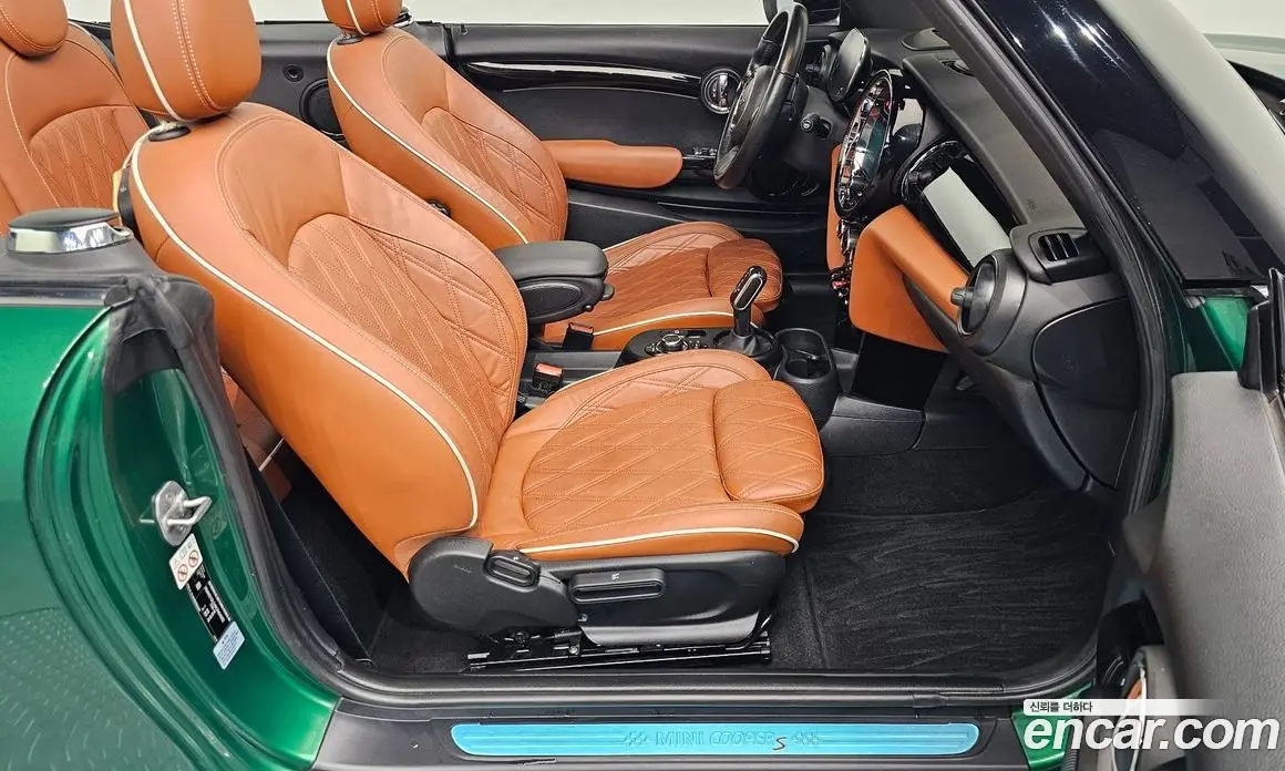 Mini Cooper Convertible 2021 2.0 автомат (гидро), фото 11 Mini Cooper Convertible 2021 2.0 автомат (гидро), фото 11