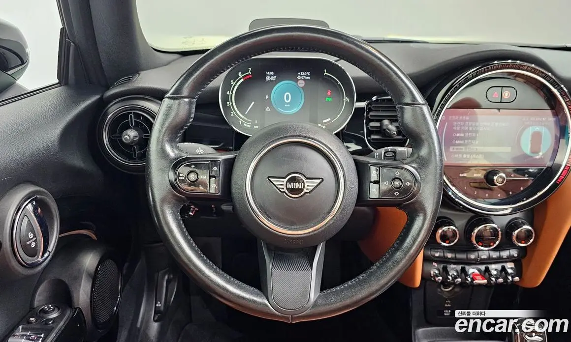 Mini Cooper Convertible 2021 2.0 автомат (гидро), фото 13 Mini Cooper Convertible 2021 2.0 автомат (гидро), фото 13