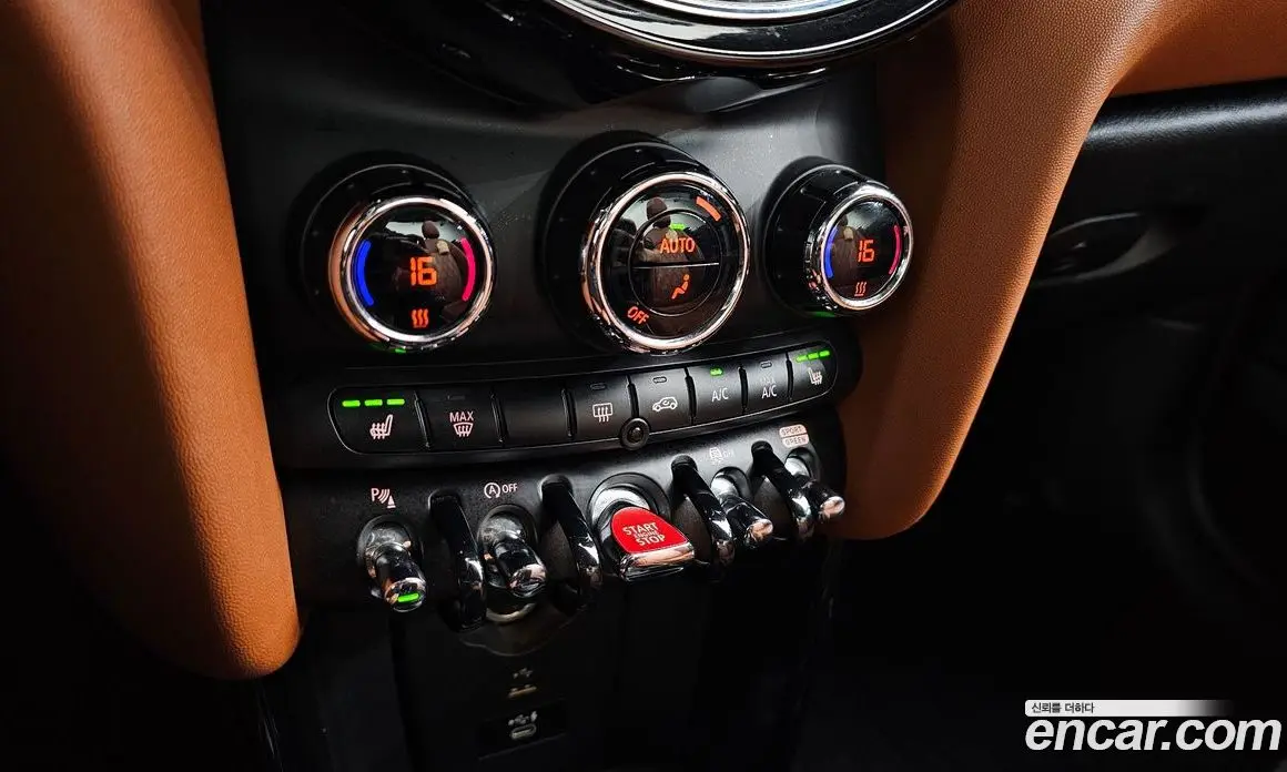 Mini Cooper Convertible 2021 2.0 автомат (гидро), фото 19 Mini Cooper Convertible 2021 2.0 автомат (гидро), фото 19