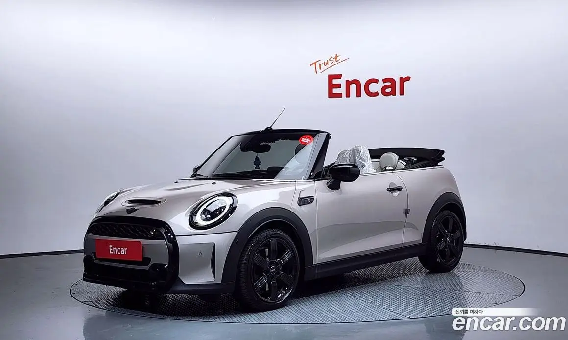 Mini Cooper Convertible 2022 2.0 автомат (гидро), фото 1 Mini Cooper Convertible 2022 2.0 автомат (гидро), фото 1