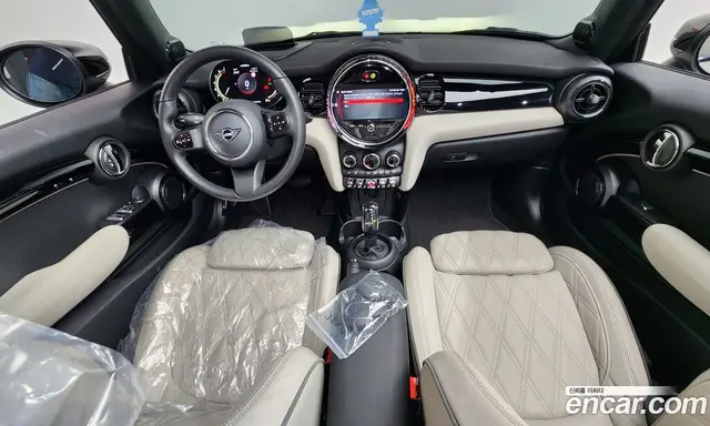 Mini Cooper Convertible 2022 2.0 автомат (гидро), миниатюра 8 Mini Cooper Convertible 2022 2.0 автомат (гидро), миниатюра 8