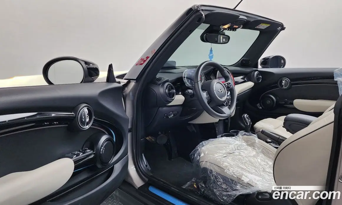 Mini Cooper Convertible 2022 2.0 автомат (гидро), фото 10 Mini Cooper Convertible 2022 2.0 автомат (гидро), фото 10