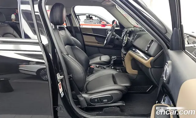 Mini Countryman 2017 2.0 автомат (гидро), миниатюра 11