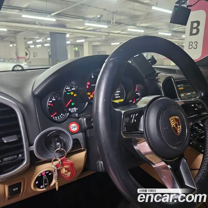 Porsche Cayenne 2015 3.0 автомат (гидро), фото 4