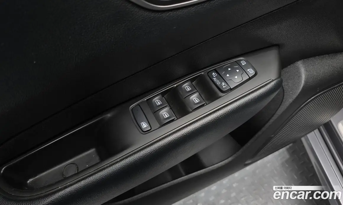Renault (Samsung) SM6 2016 2.0 автомат (гидро), фото 17 Renault (Samsung) SM6 2016 2.0 автомат (гидро), фото 17