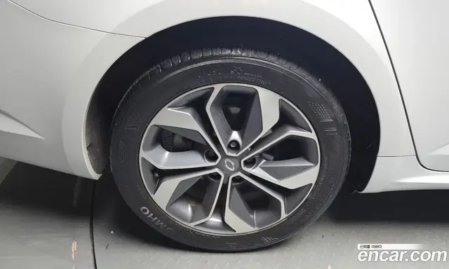 Renault (Samsung) SM6 2019 2.0 автомат (гидро), миниатюра 5 Renault (Samsung) SM6 2019 2.0 автомат (гидро), миниатюра 5
