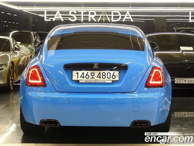 Rolls-Royce Wraith 2020 6.6 автомат (гидро), миниатюра 2